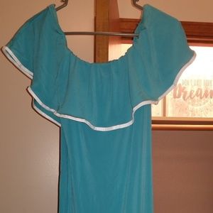 Simple and classy dress